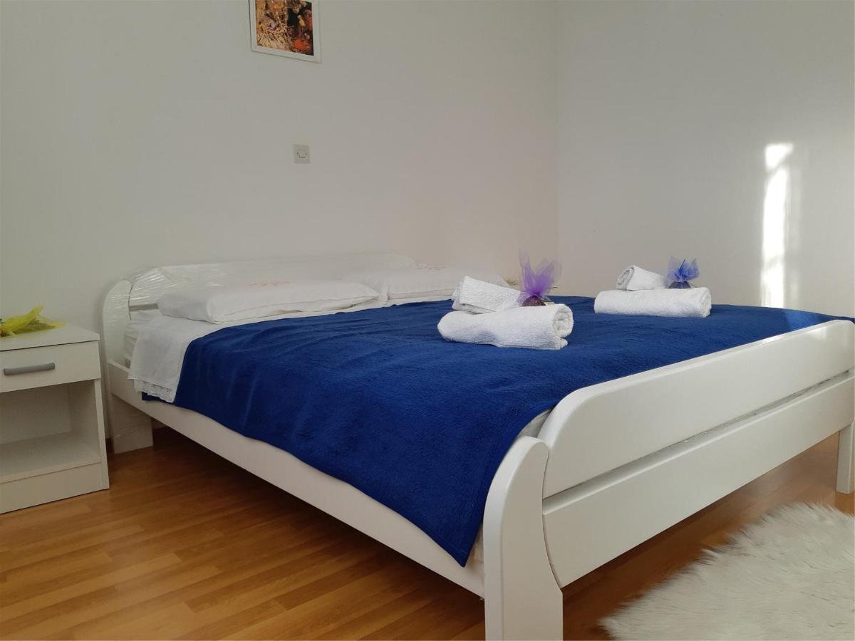 Apartments Gaj โบรดาริตซา ภายนอก รูปภาพ
