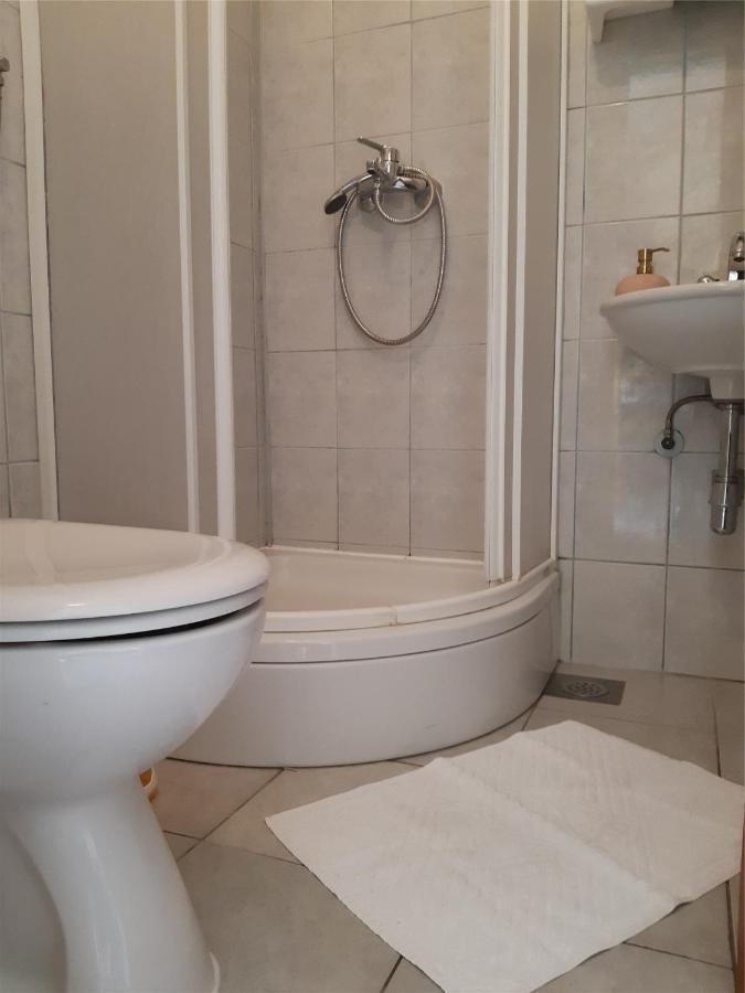 Apartments Gaj โบรดาริตซา ภายนอก รูปภาพ