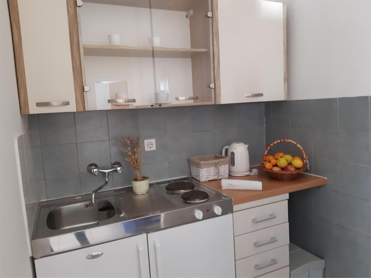 Apartments Gaj โบรดาริตซา ภายนอก รูปภาพ