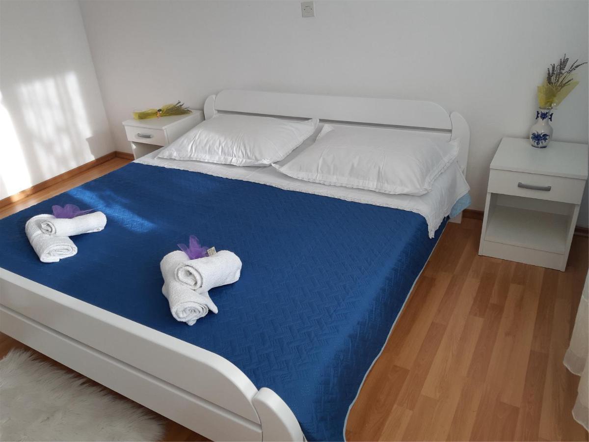 Apartments Gaj โบรดาริตซา ภายนอก รูปภาพ