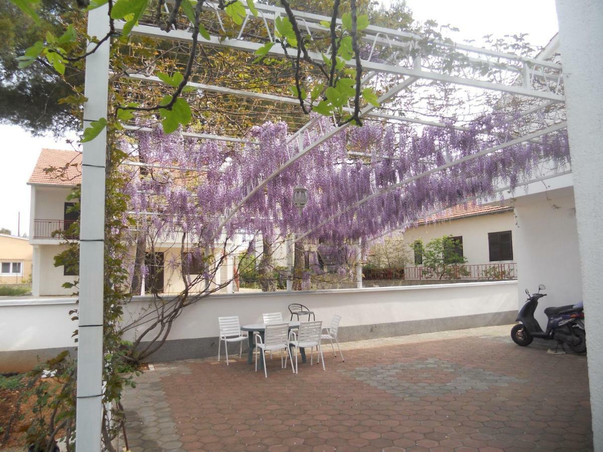 Apartments Gaj โบรดาริตซา ภายนอก รูปภาพ